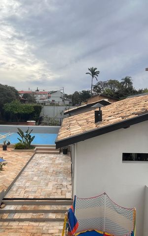 Casa à venda com 1000m², 5 quartos e 6 vagas Casa à venda com 1000m², 5 quartos e 6 vagasVista Quarto 1