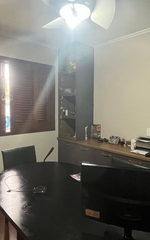 Casa à venda com 1000m², 5 quartos e 6 vagas Casa à venda com 1000m², 5 quartos e 6 vagasSuíte 3