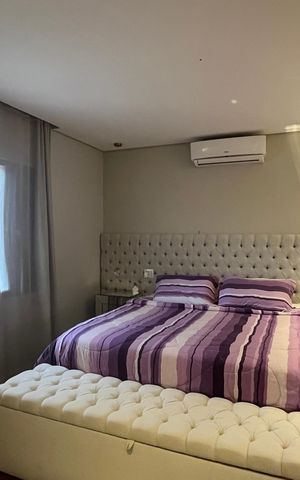 Casa à venda com 1000m², 5 quartos e 6 vagas Casa à venda com 1000m², 5 quartos e 6 vagasSuíte 2