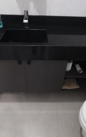 Apartamento à venda com 76m², 2 quartos e 2 vagasBanheiro