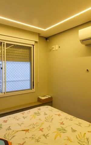Casa de condomínio à venda com 287m², 4 quartos e 2 vagas Casa de condomínio à venda com 287m², 4 quartos e 2 vagasSuíte