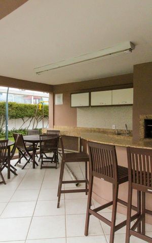 Casa de condomínio à venda com 287m², 4 quartos e 2 vagas Casa de condomínio à venda com 287m², 4 quartos e 2 vagasÁrea comum