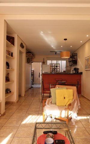 Casa para alugar com 120m², 2 quartos e sem vaga Casa para alugar com 120m², 2 quartos e sem vagaSala