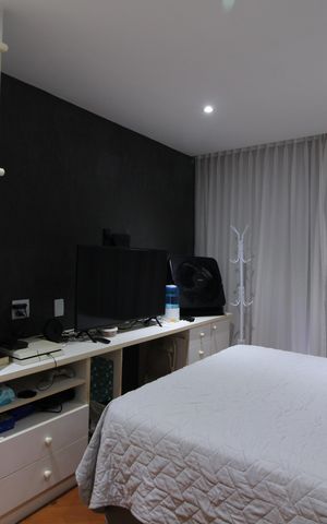 Apartamento à venda com 224m², 5 quartos e 3 vagasQuarto 2 - Suíte