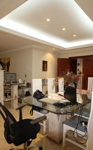 Apartamento à venda com 224m², 5 quartos e 3 vagasSala