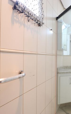 Apartamento à venda com 174m², 4 quartos e 6 vagasBanheiro da Suíte 1