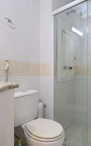 Apartamento à venda com 174m², 4 quartos e 6 vagasBanheiro Social