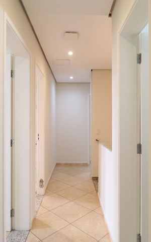 Apartamento à venda com 174m², 4 quartos e 6 vagasCorredor