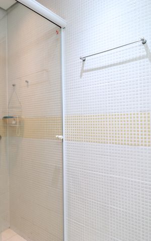 Apartamento à venda com 174m², 4 quartos e 6 vagasBanheiro da Suíte 2