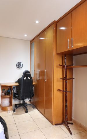 Apartamento à venda com 174m², 4 quartos e 6 vagasSuíte 2