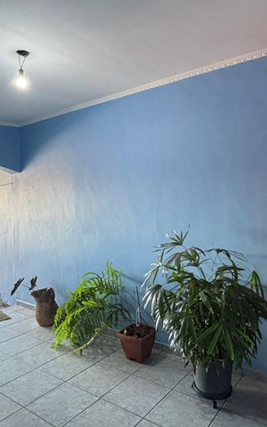 Casa à venda com 198m², 3 quartos e 2 vagas Casa à venda com 198m², 3 quartos e 2 vagasÁrea comum