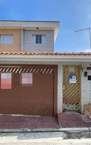 Casa à venda com 350m², 4 quartos e 7 vagas Casa à venda com 350m², 4 quartos e 7 vagasFachada e Placa