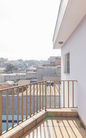 Casa à venda com 350m², 4 quartos e 7 vagas Casa à venda com 350m², 4 quartos e 7 vagasVaranda do Quarto 1