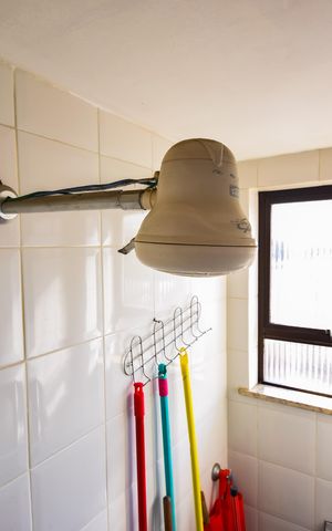 Apartamento à venda com 167m², 3 quartos e 2 vagas Apartamento à venda com 167m², 3 quartos e 2 vagasBanheiro de Serviço