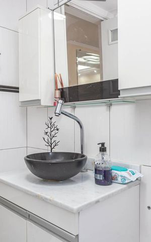 Apartamento à venda com 62m², 2 quartos e 1 vagaBanheiro