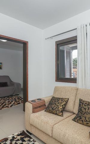 Casa à venda com 390m², 4 quartos e 4 vagasSala