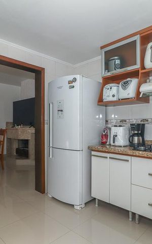 Casa à venda com 390m², 4 quartos e 4 vagasCozinha