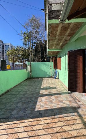 Casa à venda com 260m², 7 quartos e 2 vagas Casa à venda com 260m², 7 quartos e 2 vagasÁrea comum