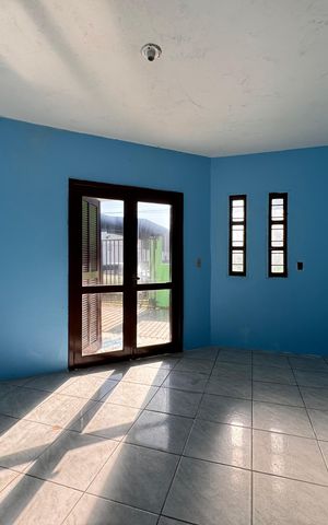 Casa à venda com 260m², 7 quartos e 2 vagas Casa à venda com 260m², 7 quartos e 2 vagasQuarto