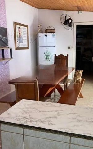 Casa à venda com 220m², 4 quartos e 2 vagas