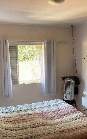 Casa à venda com 220m², 4 quartos e 2 vagas
