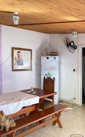 Casa à venda com 220m², 4 quartos e 2 vagas