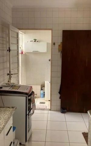 Casa à venda com 220m², 4 quartos e 2 vagas
