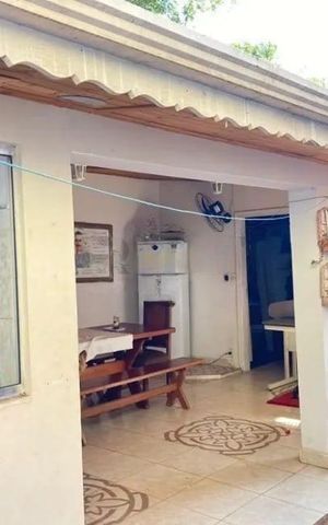 Casa à venda com 220m², 4 quartos e 2 vagas