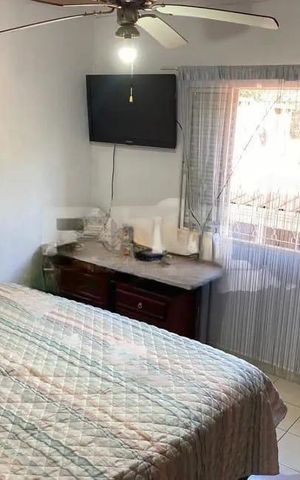 Casa à venda com 220m², 4 quartos e 2 vagas