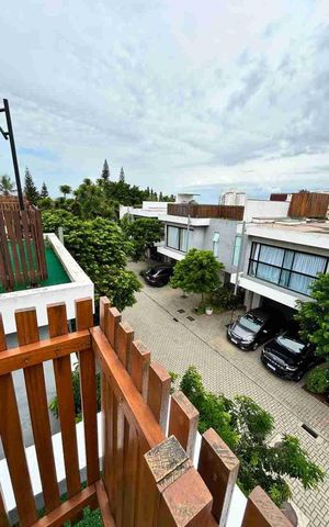 Casa à venda com 210m², 3 quartos e 2 vagas