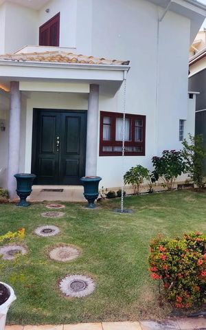 Casa à venda com 500m², 4 quartos e 2 vagas