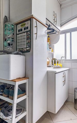 Apartamento à venda com 118m², 3 quartos e 2 vagas Apartamento à venda com 118m², 3 quartos e 2 vagasLavanderia