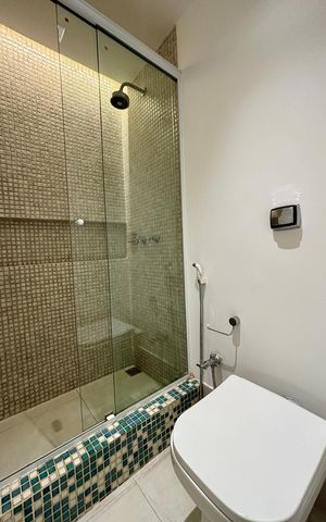 Apartamento à venda com 165m², 2 quartos e 1 vagaBanheiro da Suíte 1