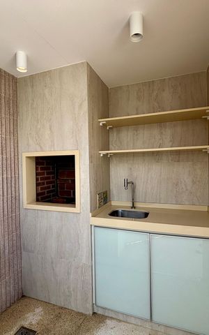 Apartamento à venda com 165m², 2 quartos e 1 vagaCobertura - churrasqueira