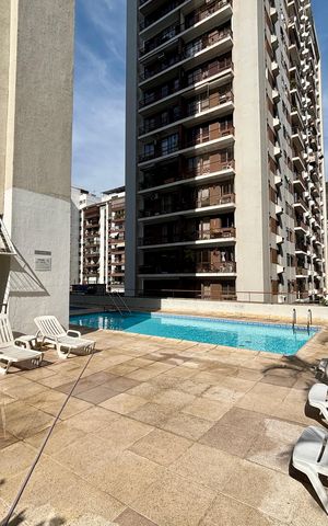Apartamento à venda com 165m², 2 quartos e 1 vagaÁrea comum