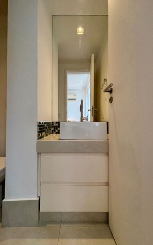 Apartamento à venda com 165m², 2 quartos e 1 vagaBanheiro da Suíte 1