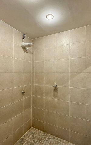 Apartamento à venda com 165m², 2 quartos e 1 vagaÁrea comum