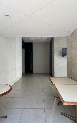 Apartamento à venda com 165m², 2 quartos e 1 vagaÁrea comum