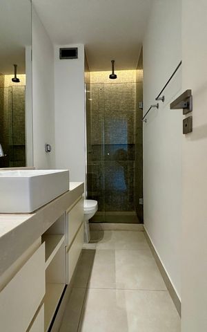 Apartamento à venda com 165m², 2 quartos e 1 vagaBanheiro da Suíte 2