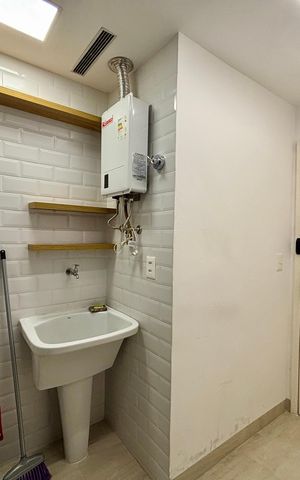 Apartamento à venda com 165m², 2 quartos e 1 vagaÁrea de serviço