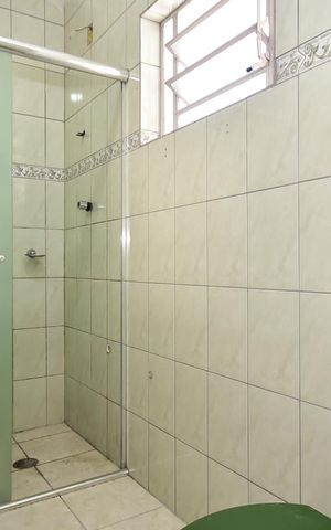 Casa para alugar com 90m², 3 quartos e 2 vagasBanheiro