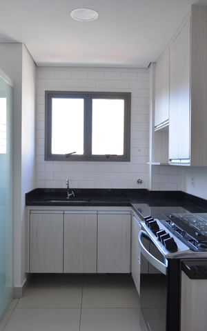 Apartamento à venda com 69m², 2 quartos e 2 vagasCozinha
