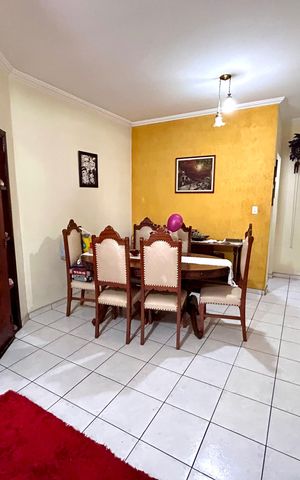 Casa à venda com 222m², 3 quartos e 5 vagasSala