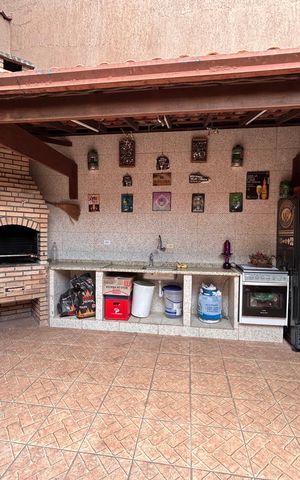 Casa à venda com 222m², 3 quartos e 5 vagasÁrea comum