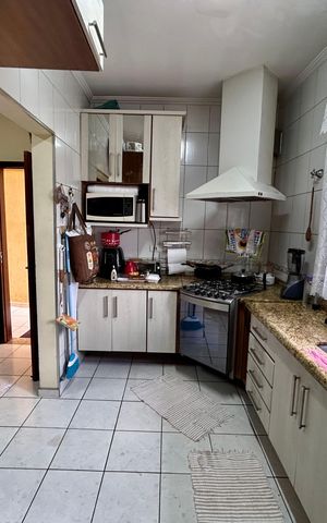 Casa à venda com 222m², 3 quartos e 5 vagasCozinha
