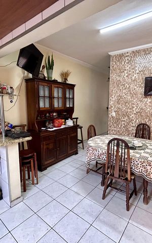 Casa à venda com 222m², 3 quartos e 5 vagasCozinha