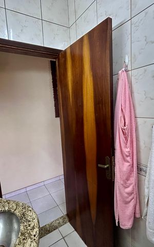 Casa à venda com 222m², 3 quartos e 5 vagasBanheiro Social