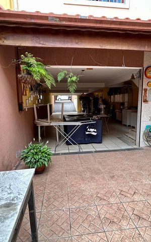 Casa à venda com 222m², 3 quartos e 5 vagasÁrea comum