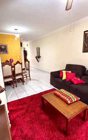 Casa à venda com 222m², 3 quartos e 5 vagasSala