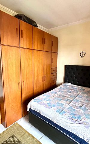 Casa à venda com 222m², 3 quartos e 5 vagasQuarto 2